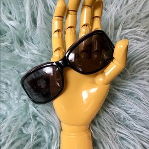 Ooh La La De Paris Sunwear